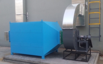 水木清活性炭吸附装置